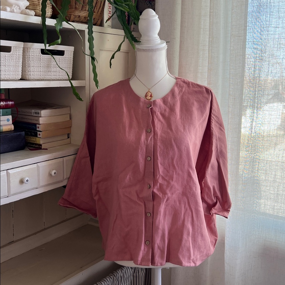 Linen ID pink button down shirt size small short sleeve